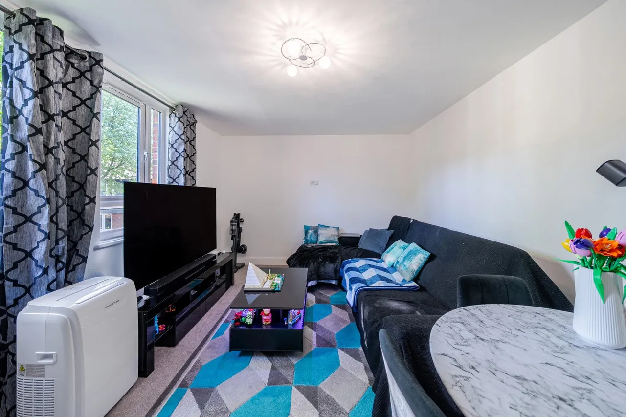 Langdale Close, SE17, photo 9