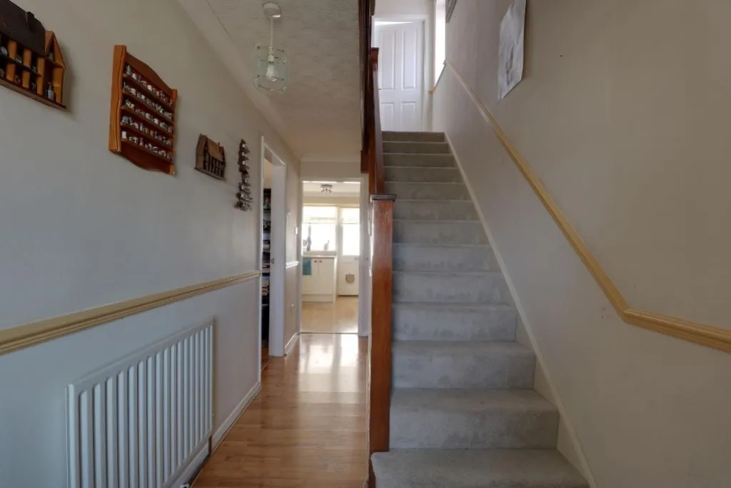 Meadow Close, Colsterworth, NG33, photo 2