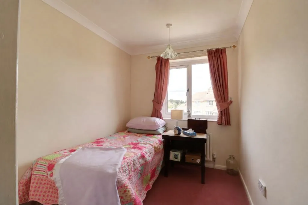 Meadow Close, Colsterworth, NG33, photo 12
