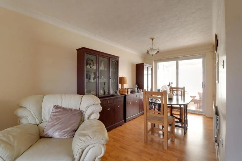 Meadow Close, Colsterworth, NG33, photo 6