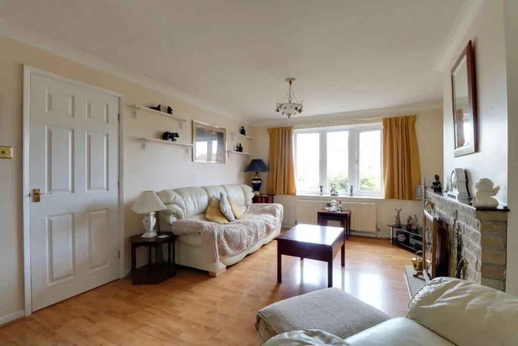 Meadow Close, Colsterworth, NG33, photo 4