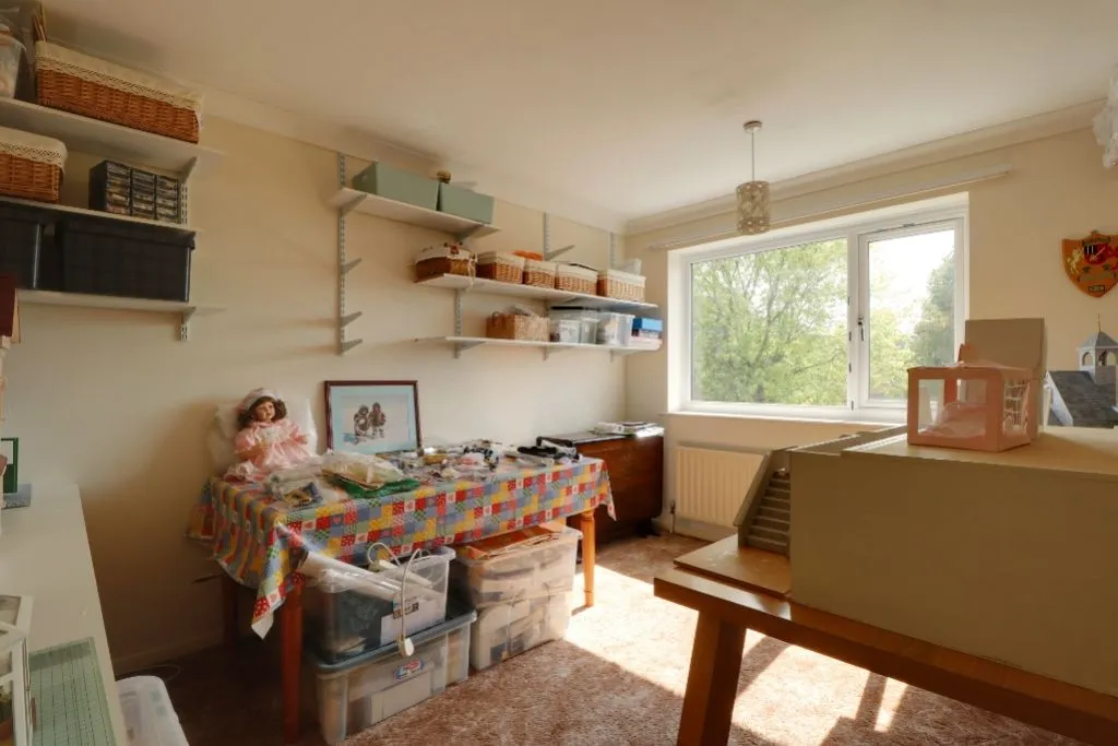 Meadow Close, Colsterworth, NG33, photo 11