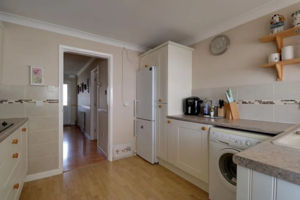 Meadow Close, Colsterworth, NG33, photo 8