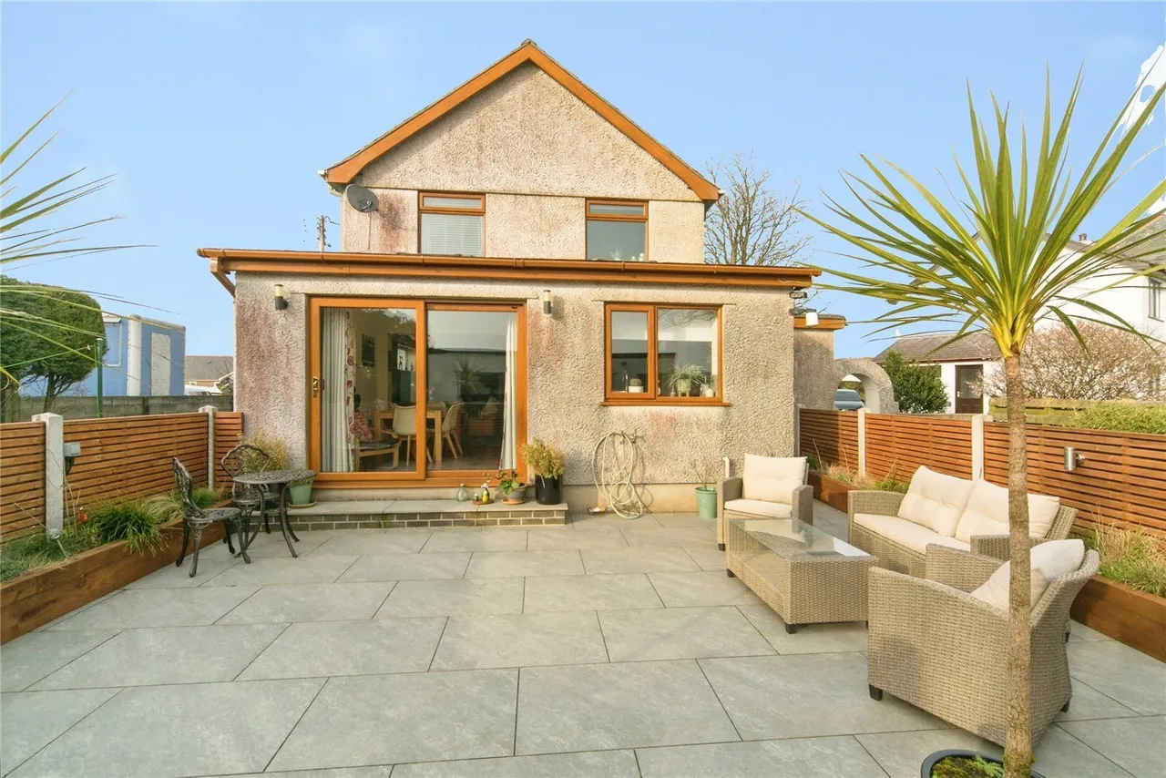 Bull Bay Road, Amlwch, LL68, photo 21
