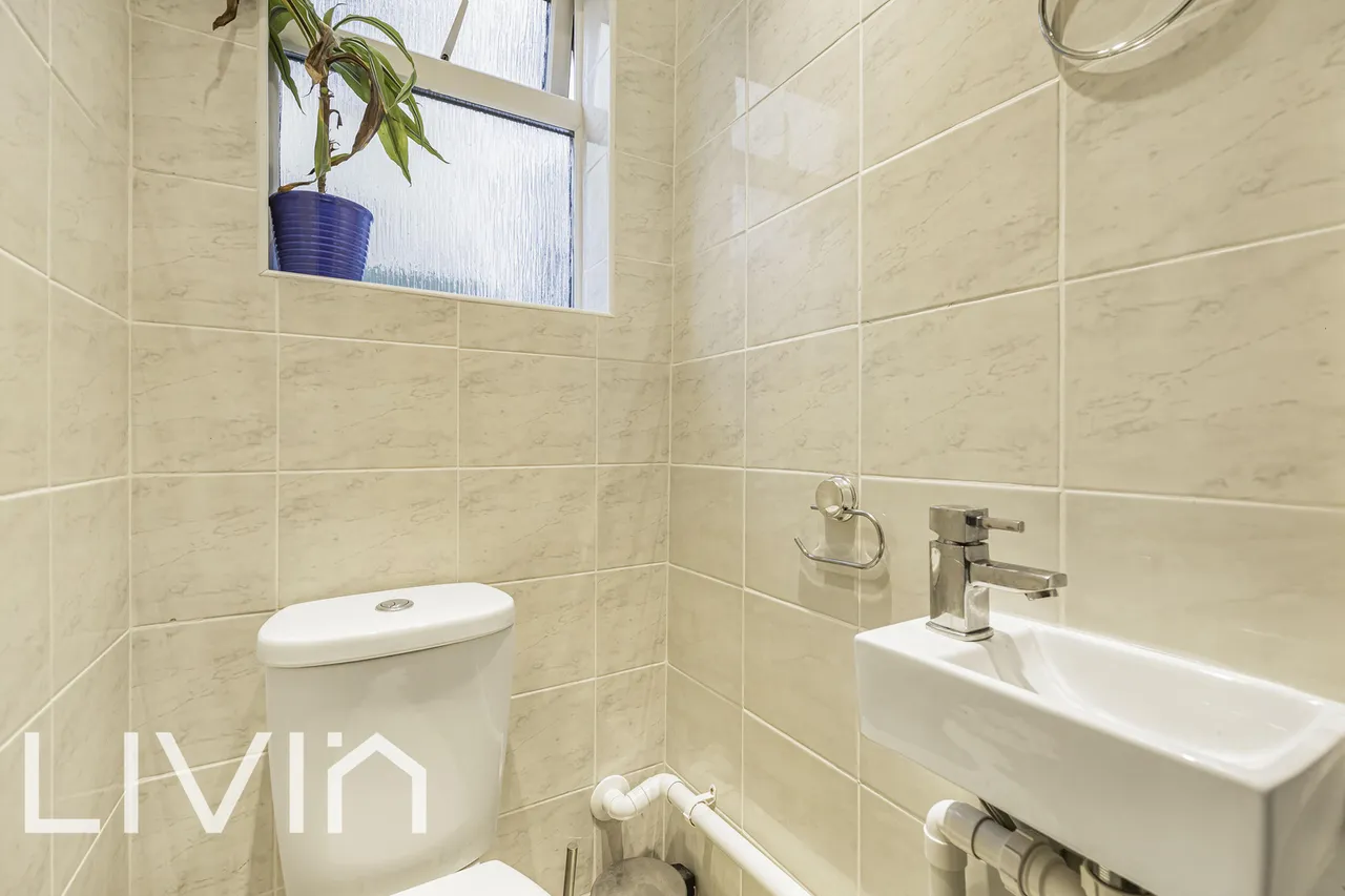 Cobden Road, South Norwood, SE25, photo 26
