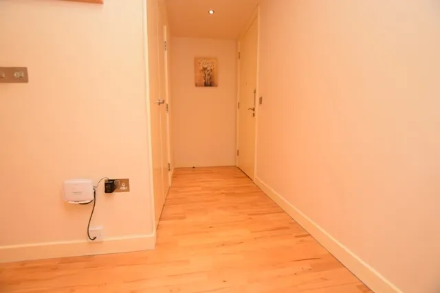 Jet Centro, 79 St.Mary's Road, S2 4AH, photo 5