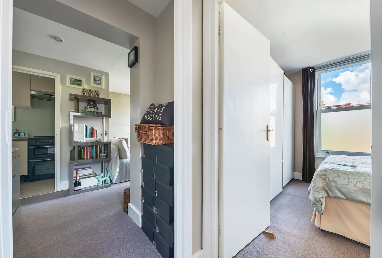 Trevelyan Road, London, SW17, photo 3