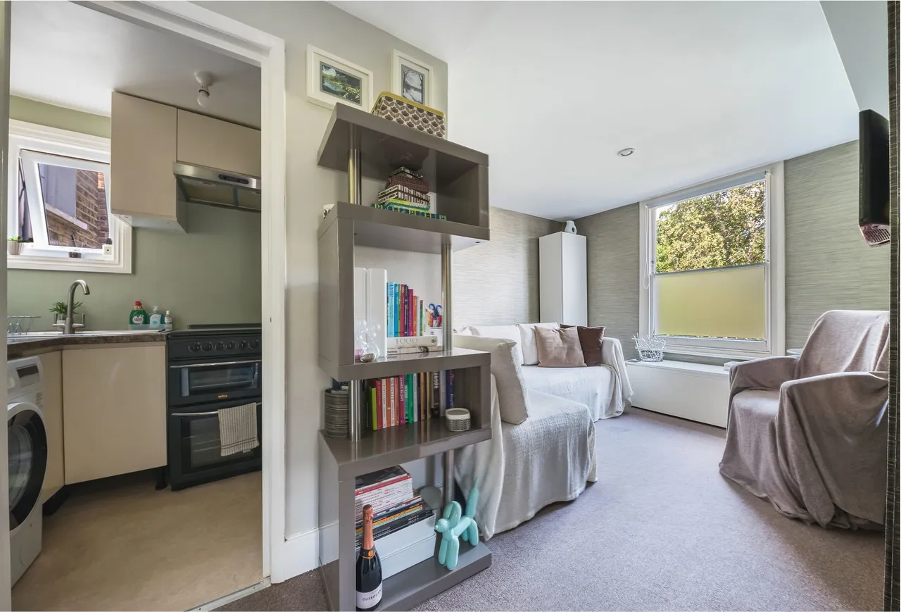 Trevelyan Road, London, SW17, photo 10