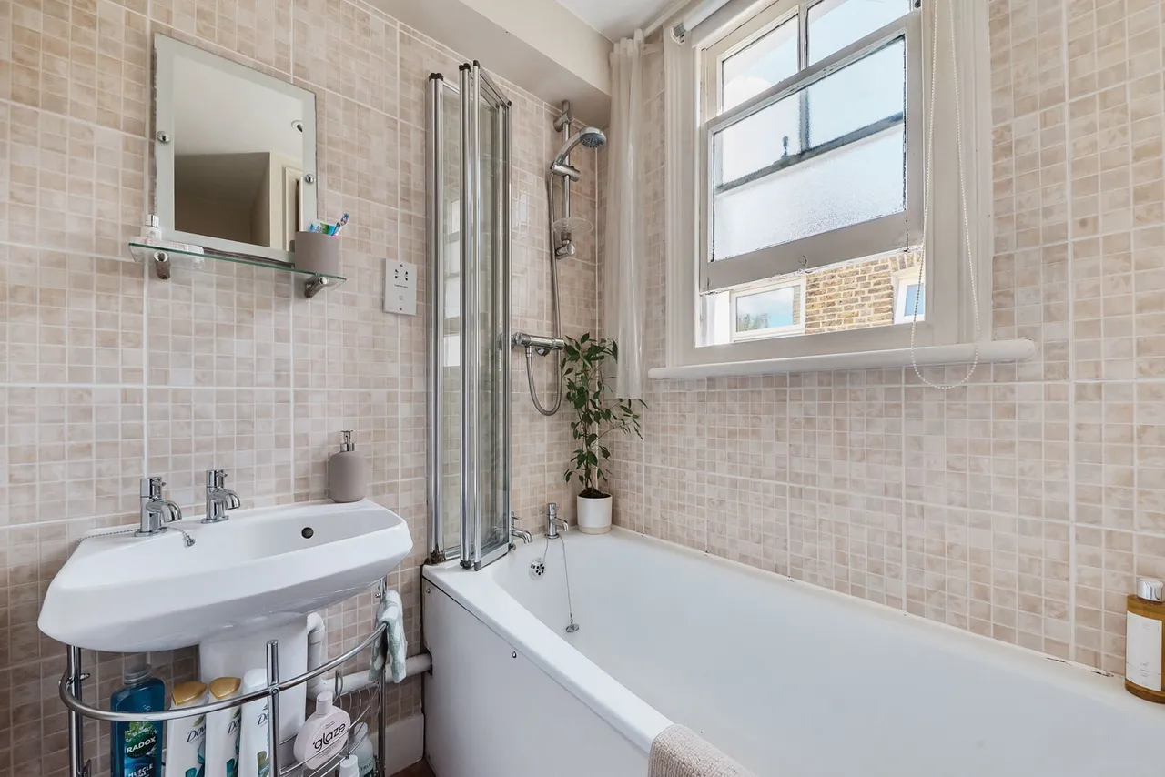 Trevelyan Road, London, SW17, photo 12