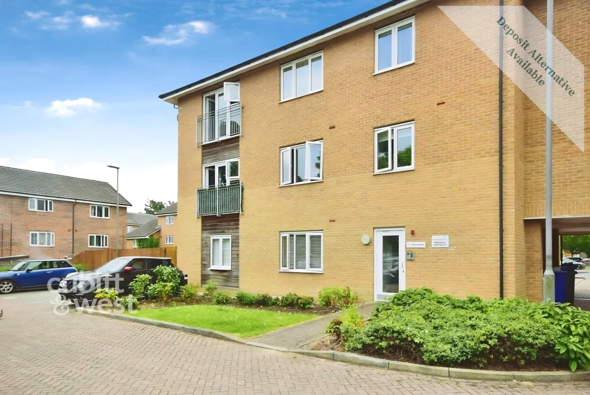 2 bed flat to rent, Heron Way, Wallington, SM6