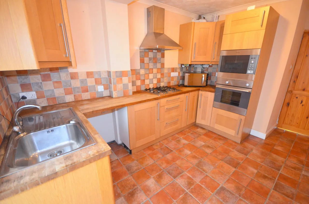 Brockhill Close, Kettering, NN15, photo 3