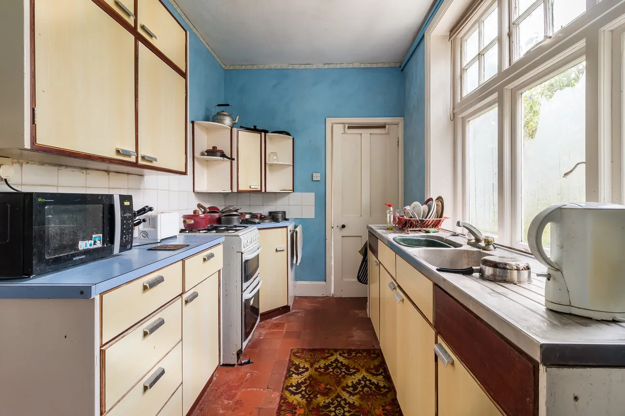 Bisterne Close, Ringwood, BH24, photo 5