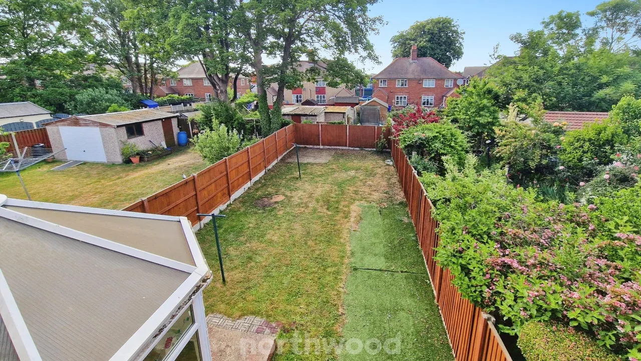 Warren Close, Intake, DN2, photo 8