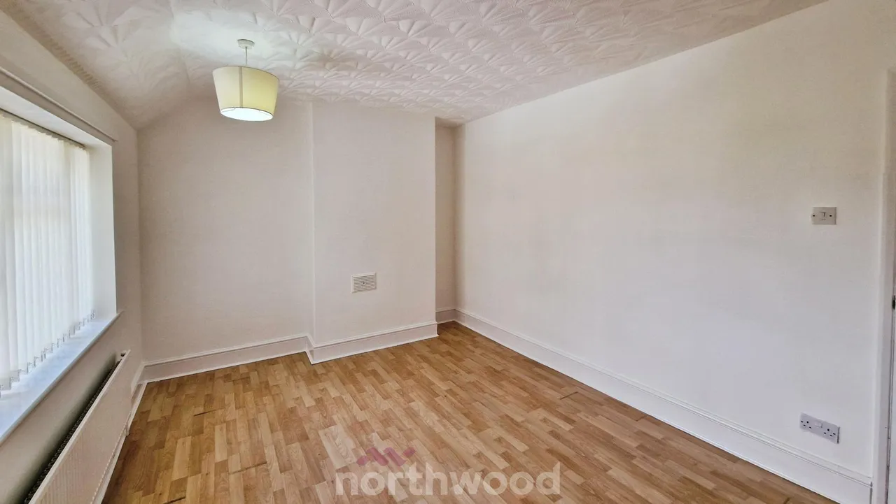 Warren Close, Intake, DN2, photo 9