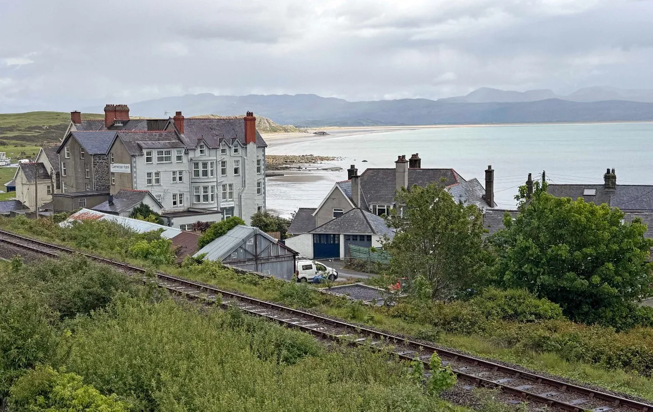 Cambrian Terrace, Criccieth, photo 4
