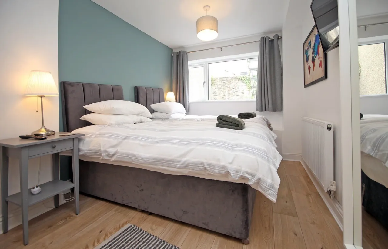 Cambrian Terrace, Criccieth, photo 19