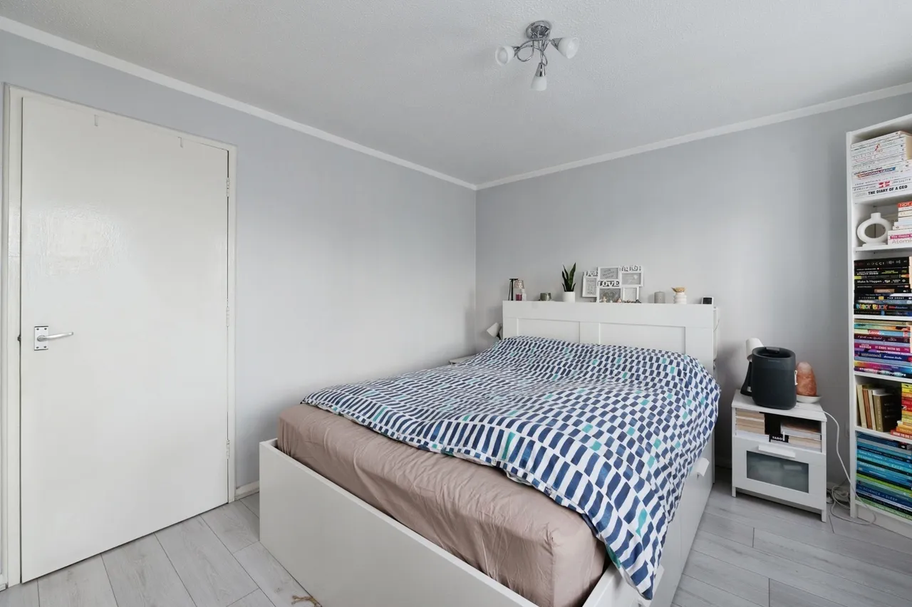 Porter Close, Grays, Essex, RM20, photo 13