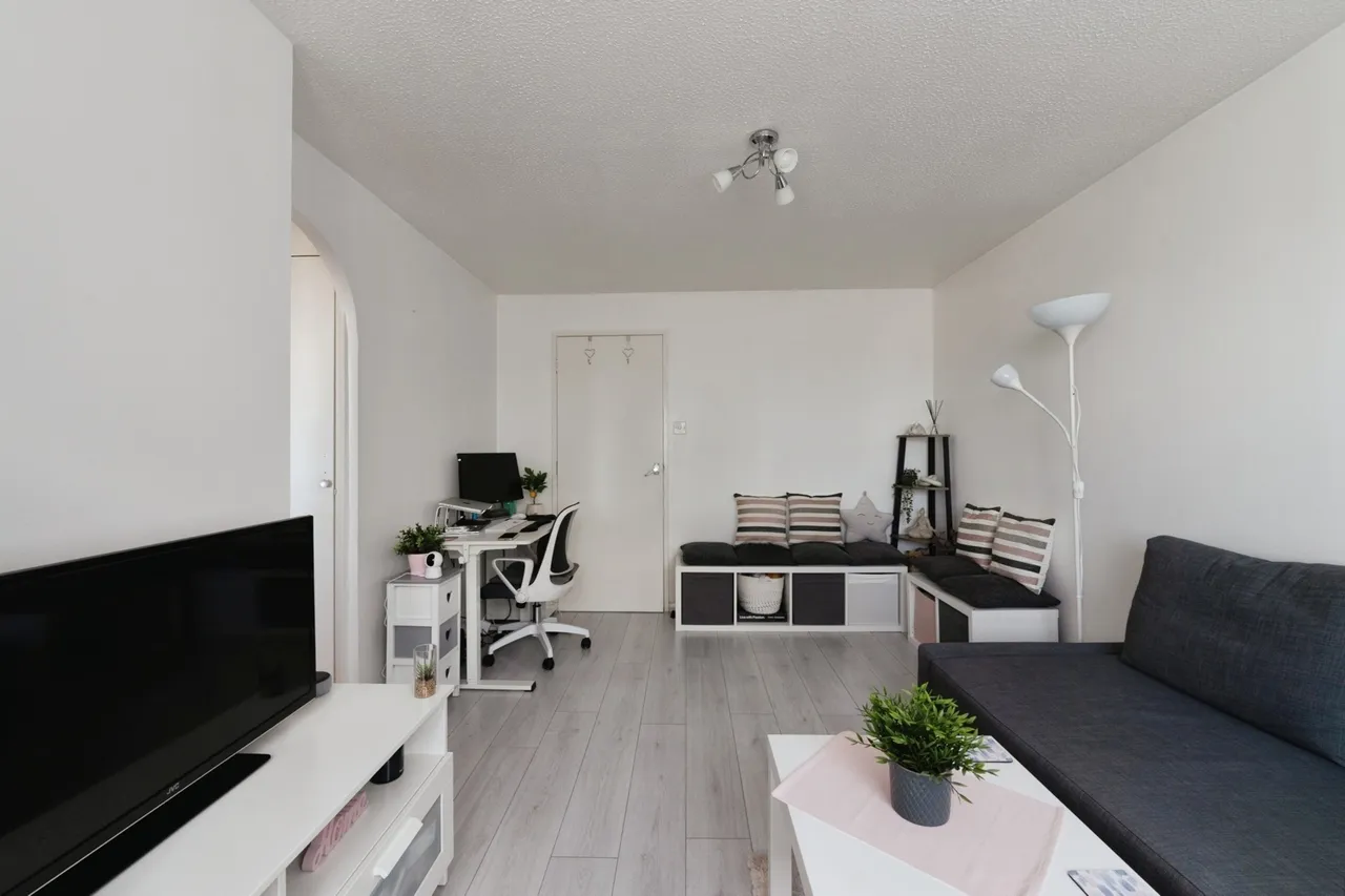 Porter Close, Grays, Essex, RM20, photo 6