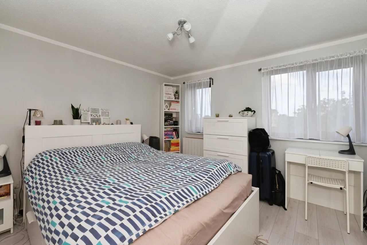 Porter Close, Grays, Essex, RM20, photo 12