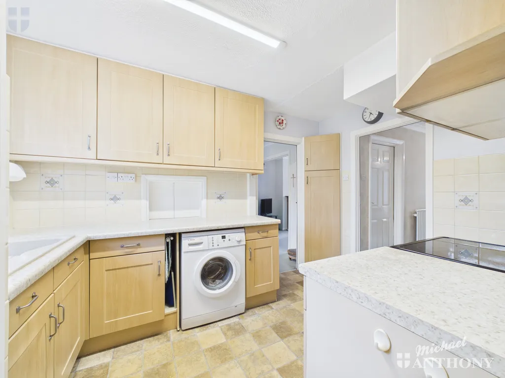 Westmorland Avenue, Aylesbury, HP21 7HS, photo 11