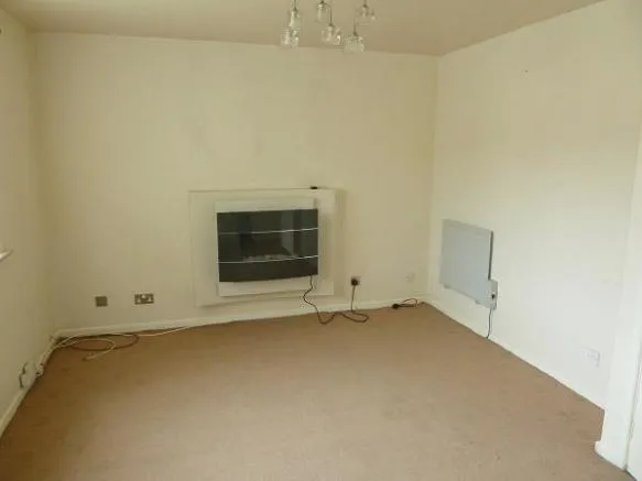 Churchfields, Bradford, BD2, photo 2