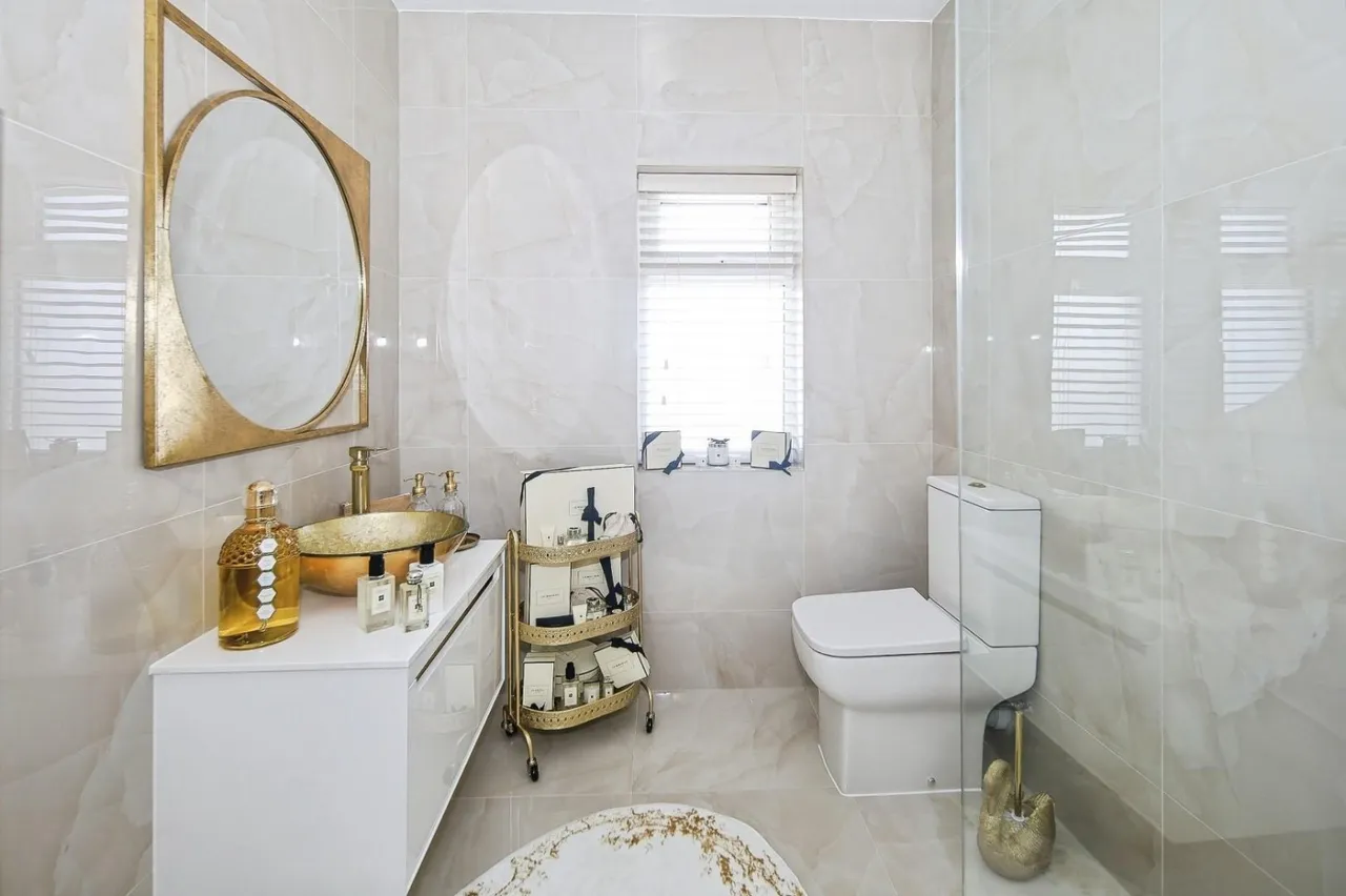 Watling Street, Hinckley, LE10, photo 9