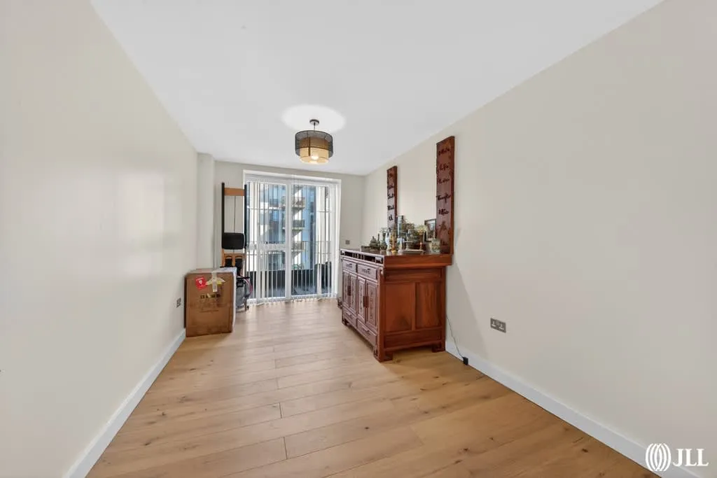 Peloton Avenue, London, E20, photo 13