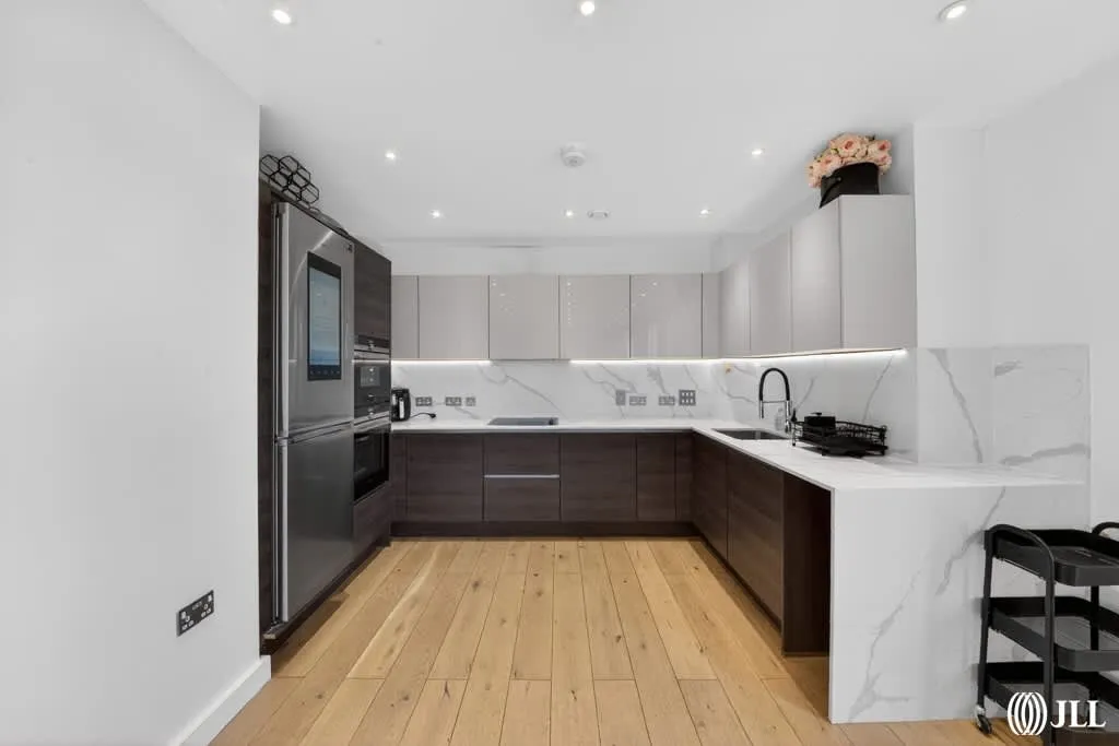 Peloton Avenue, London, E20, photo 4