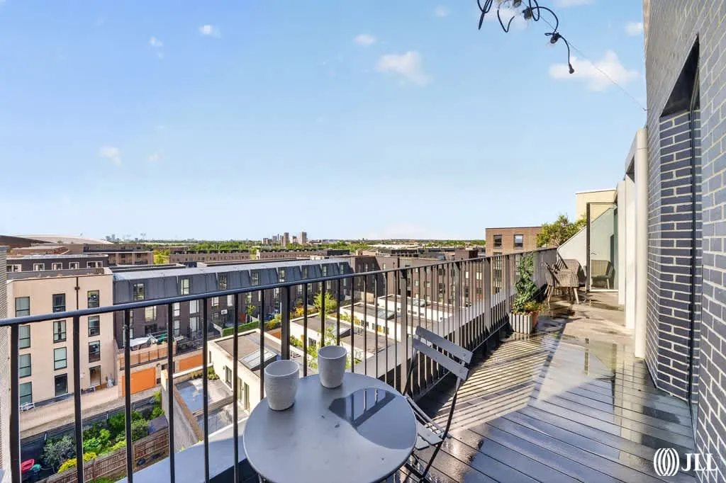 Peloton Avenue, London, E20, photo 19