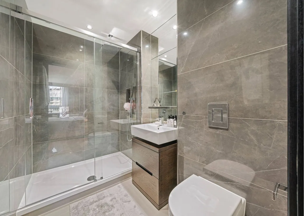 Sophora House, Queenstown Road, Chelsea, Battersea Power Station, London, SW11, photo 8