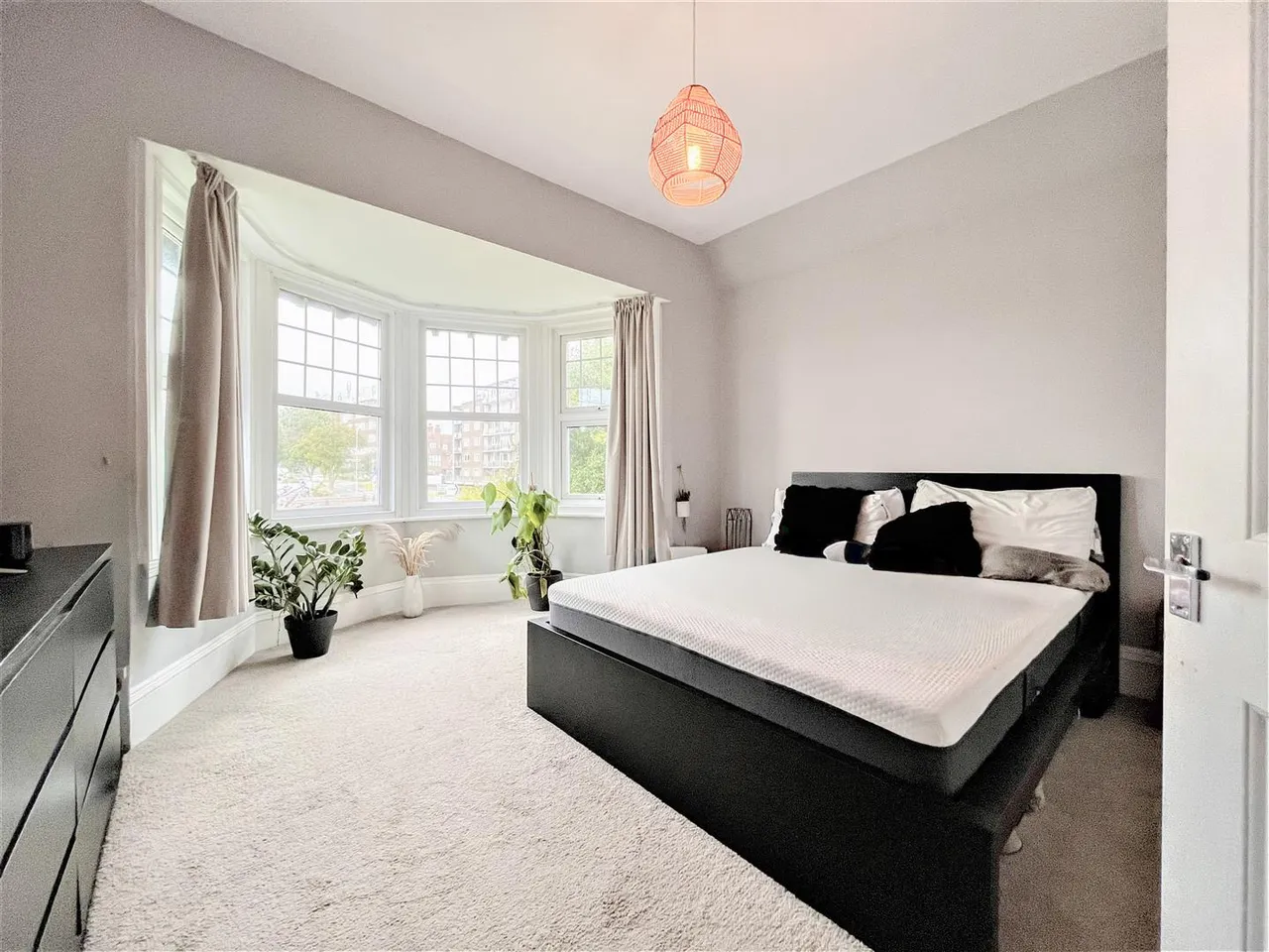 43 Collington Avenue, Bexhill-On-Sea, East Sussex, TN39 3PX, photo 6