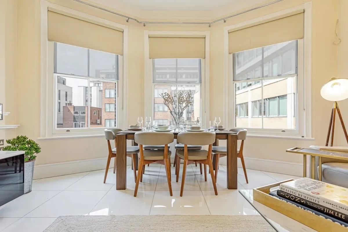 Kensington Court London, W8, photo 2