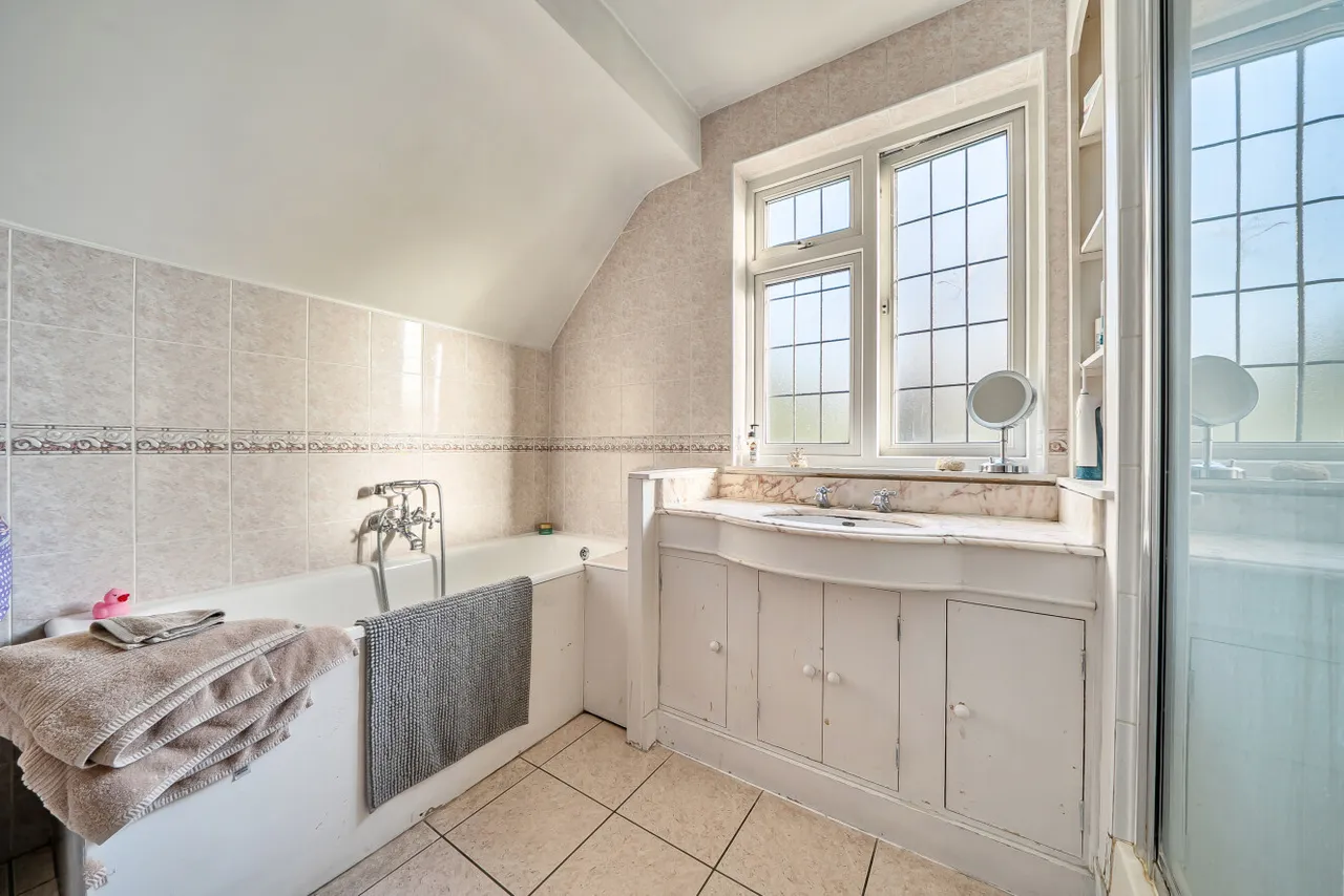 Stone Park Avenue, Beckenham, BR3, photo 13