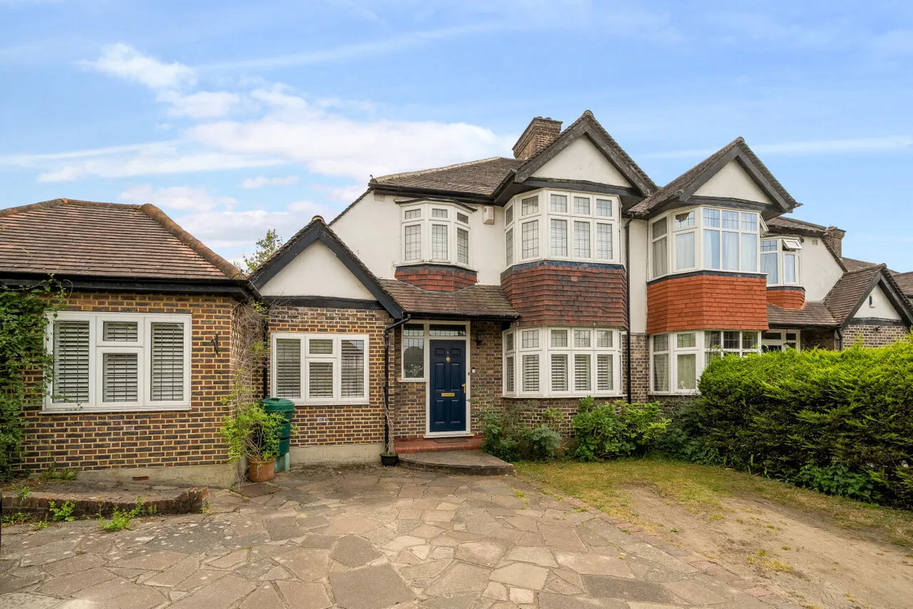 4 bed house for sale, Stone Park Avenue, Beckenham, BR3