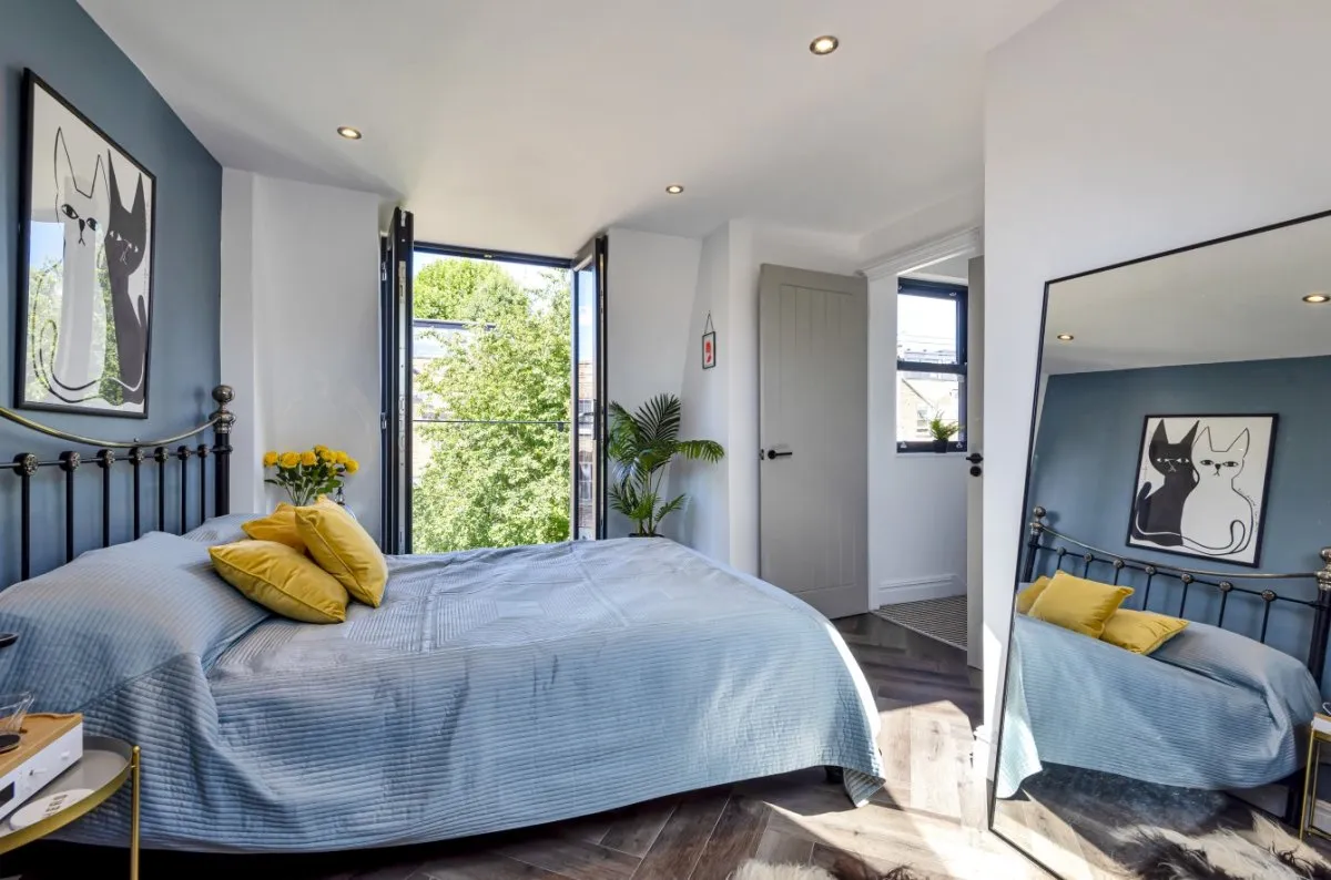 Shepherds Bush, Hammersmith & Fulham, W12, photo 3