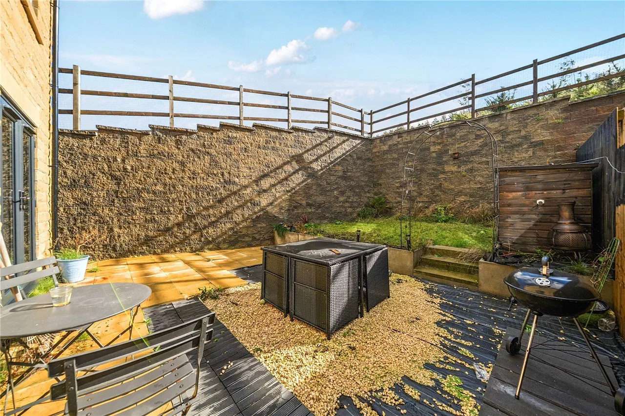 Acorn Rise, Linthwaite, HD7, photo 18