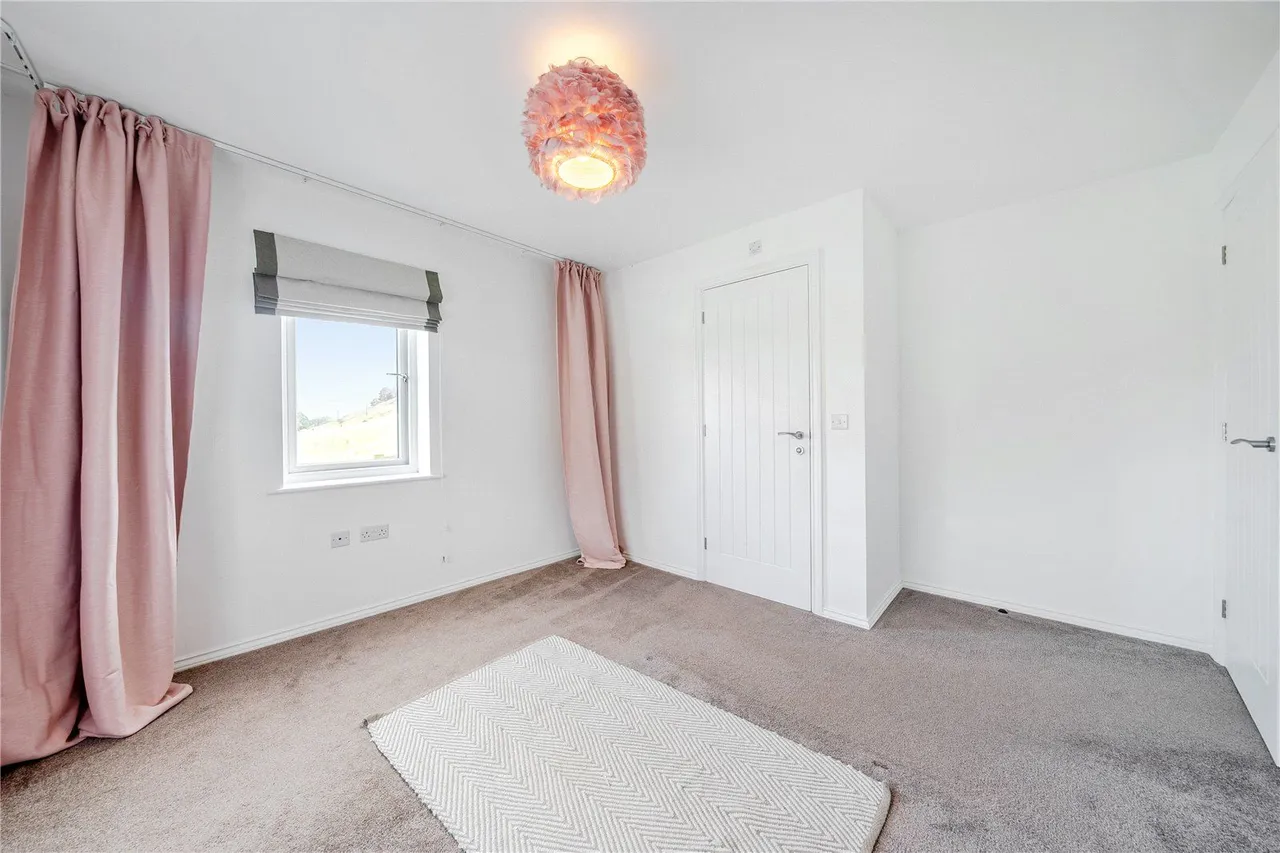 Acorn Rise, Linthwaite, HD7, photo 11