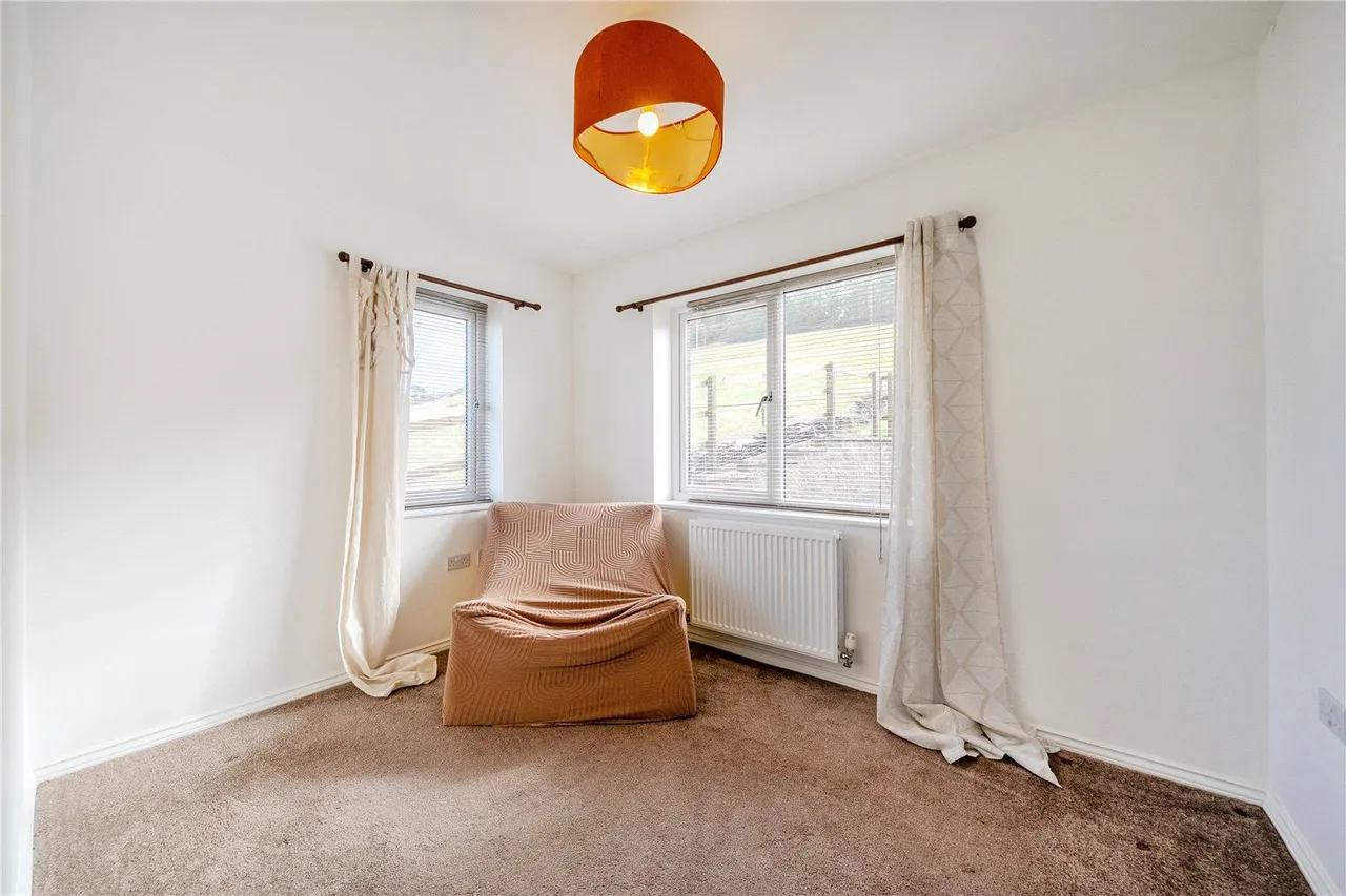 Acorn Rise, Linthwaite, HD7, photo 14