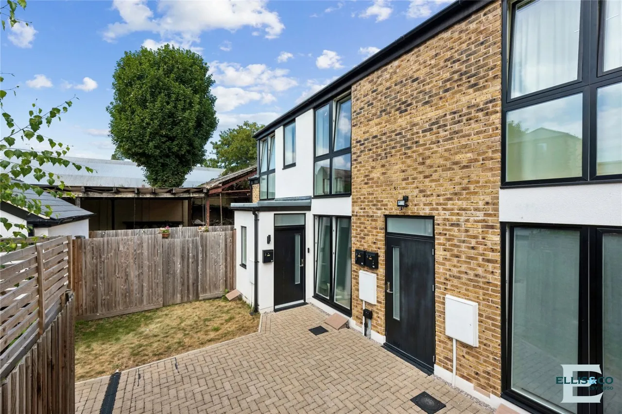 Summerhill Road, London, N15, photo 18