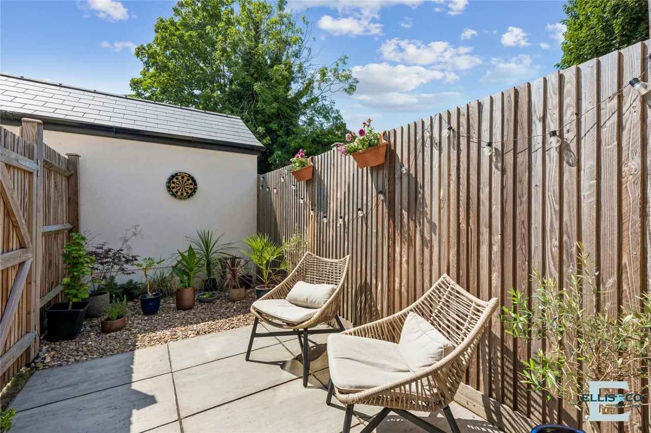 Summerhill Road, London, N15, photo 5