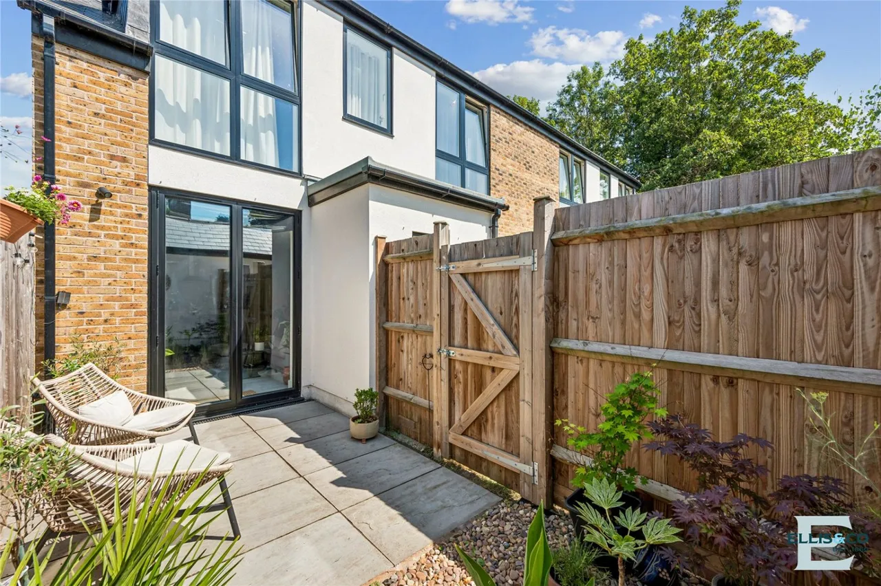 Summerhill Road, London, N15, photo 7