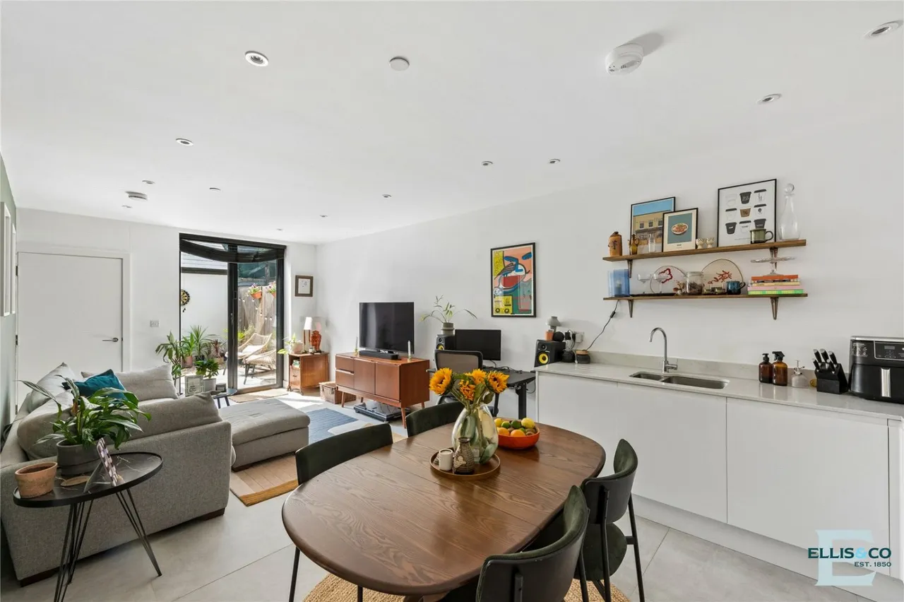 Summerhill Road, London, N15, photo 11