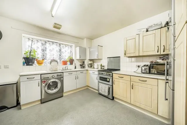 Ashhurst Way, Oxford, OX4, photo 4