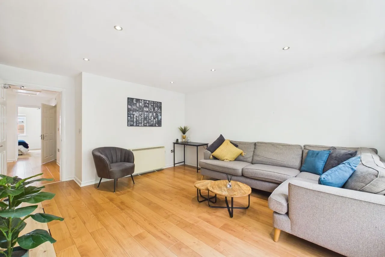 Princess Drive, York, YO26, photo 12