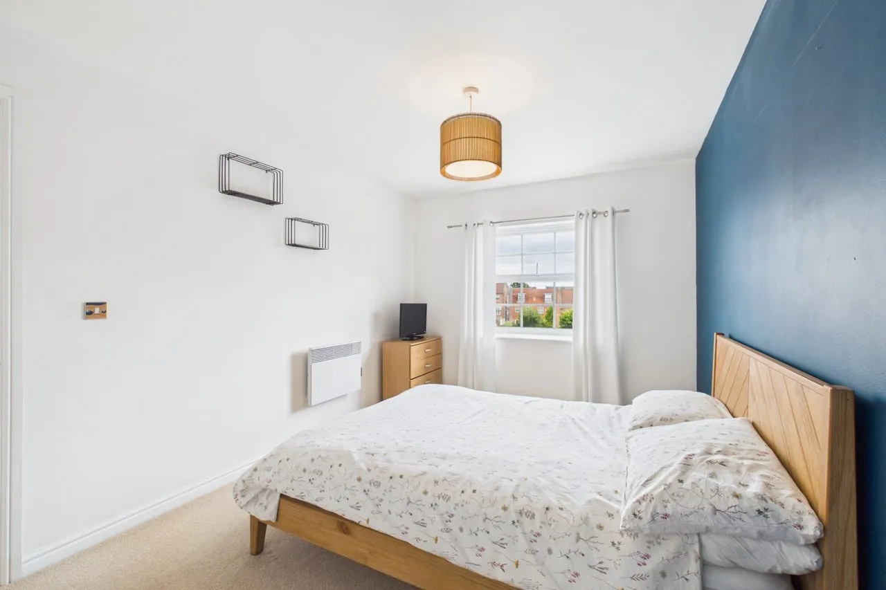 Princess Drive, York, YO26, photo 7