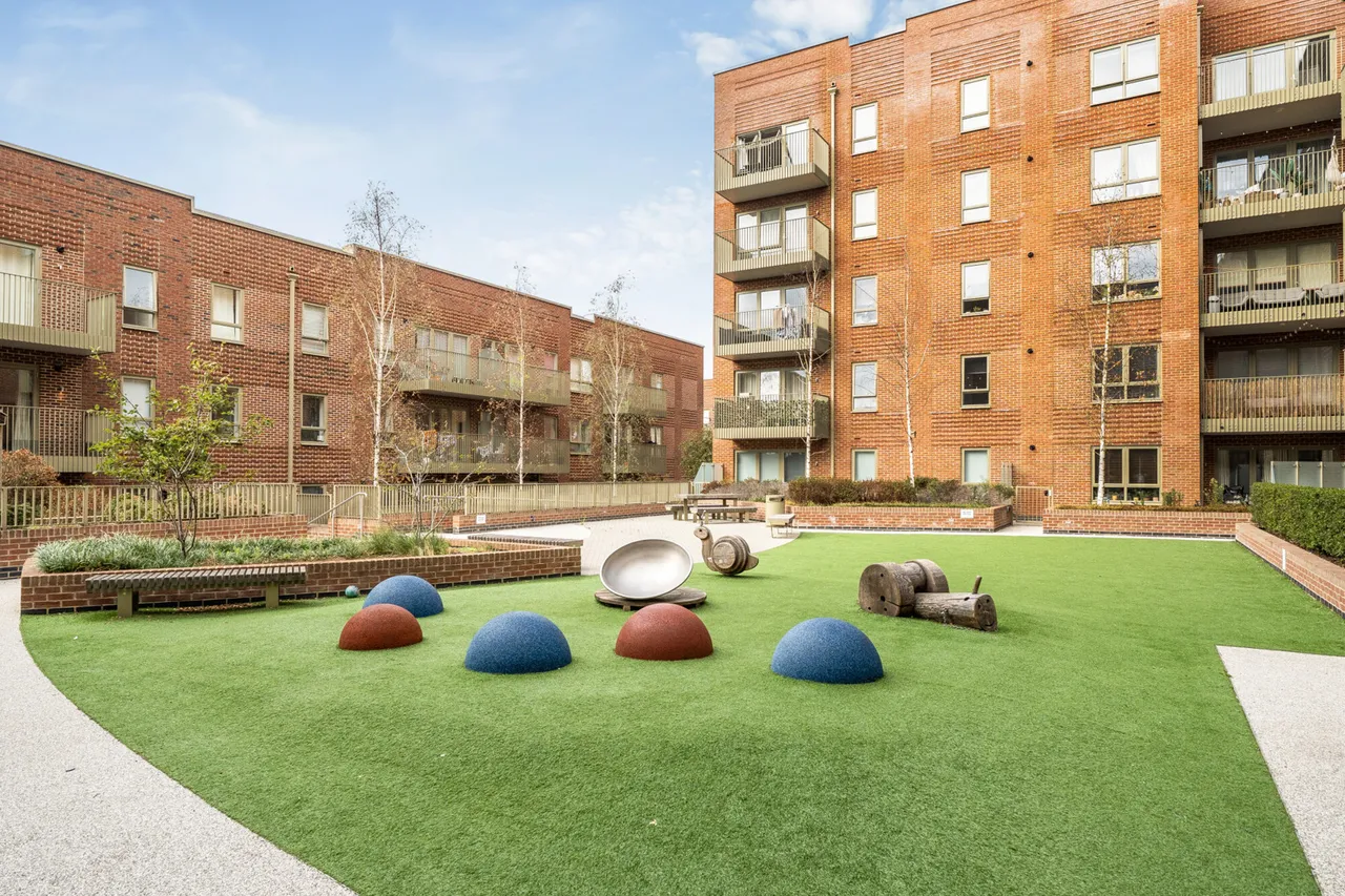 Tom Lake Way, Watford, WD19, photo 11