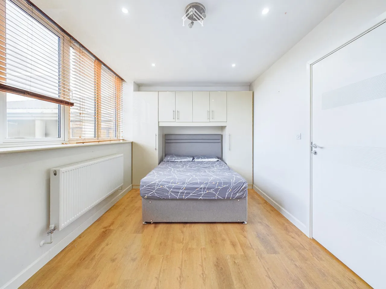 Station Approach, Ruislip HA4 6SE, photo 10