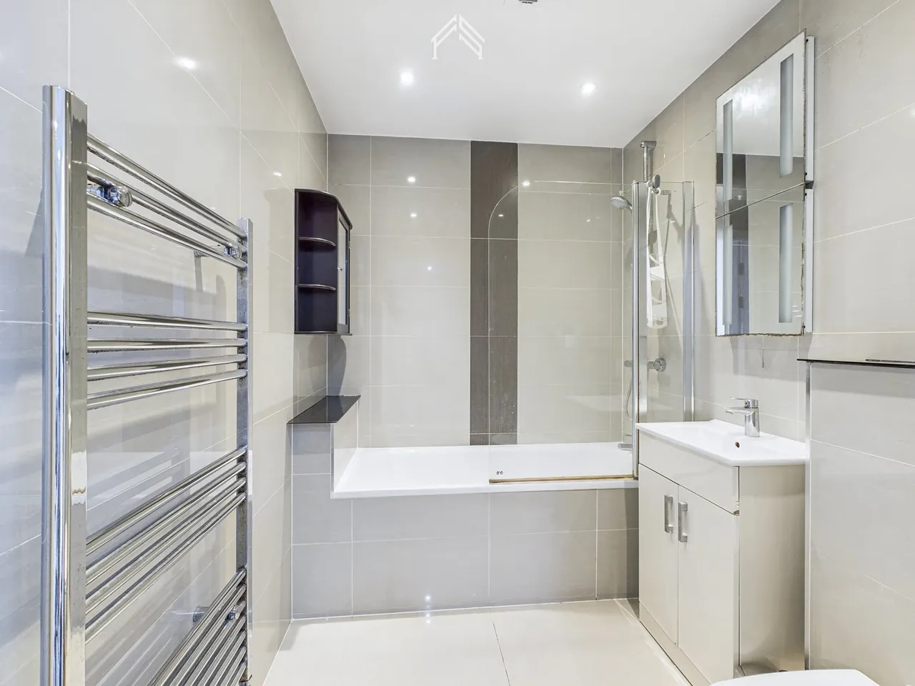 Station Approach, Ruislip HA4 6SE, photo 9
