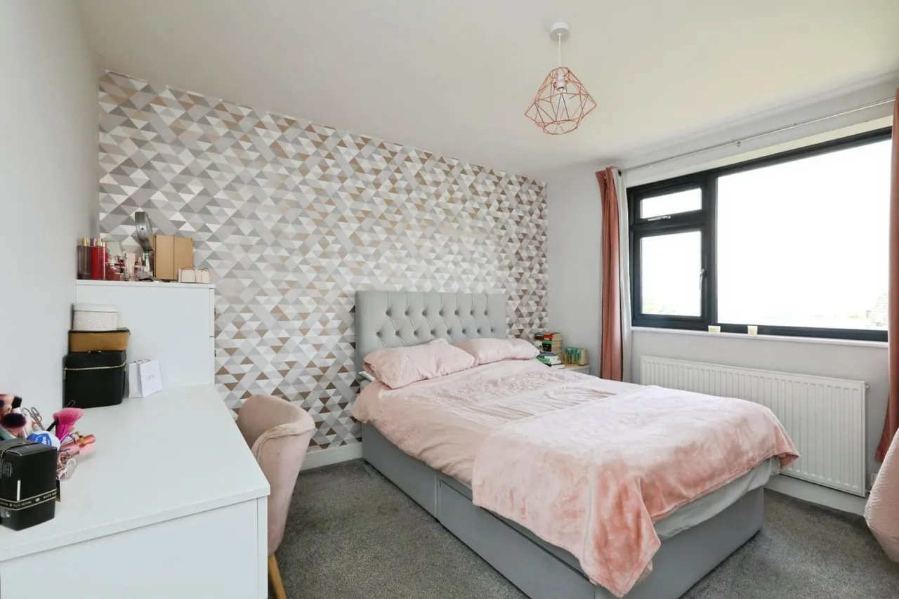 Caldey Road, Dronfield, Sheffield, S18 1RS, photo 3