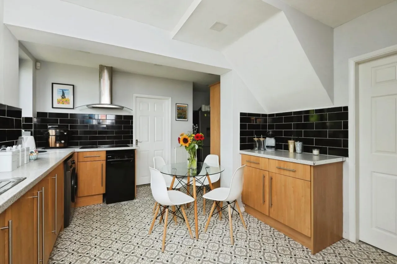 Caldey Road, Dronfield, Sheffield, S18 1RS, photo 10